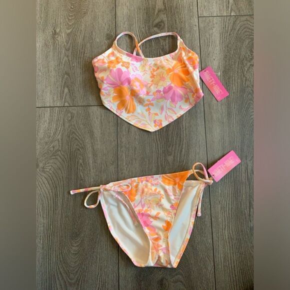 Ninety-Nine woman’s 2 pc bathing suit - Picture 1 of 3